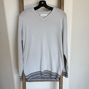 Travis Mathew Men's Gray V-Neck Sweater